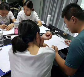 杭州清風(fēng)室內(nèi)設(shè)計(jì)培訓(xùn)學(xué)校特色優(yōu)勢(shì)